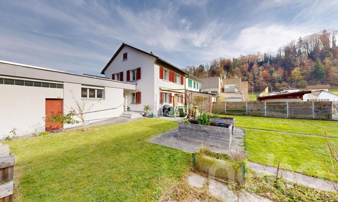 Haus mit grossem Garten