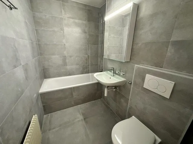 Image 9