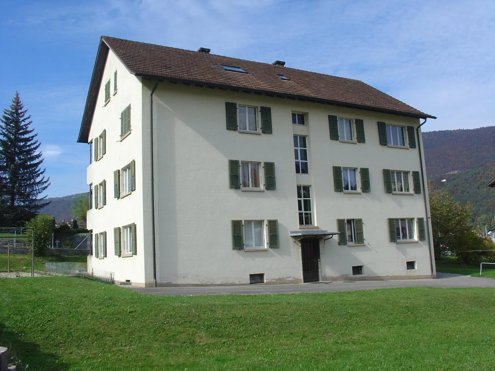 Image 10