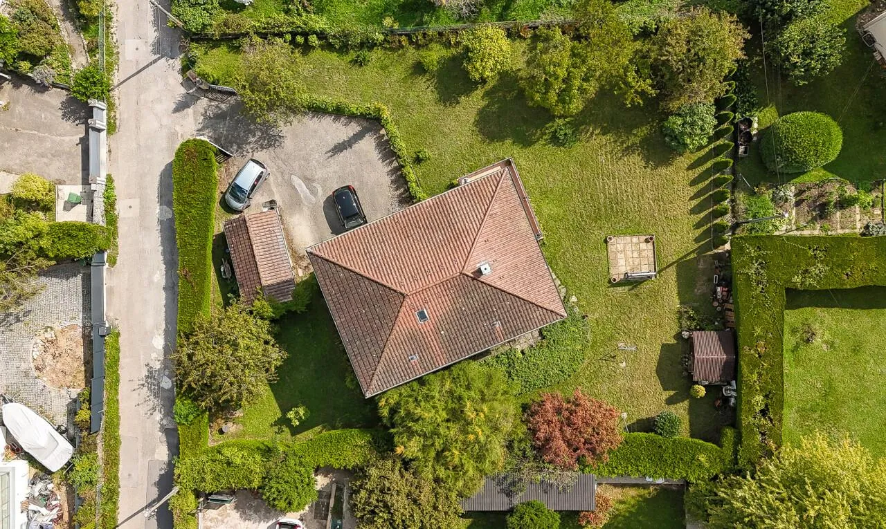 Maison villageoise de 2 appartements avec potentiel de transformation