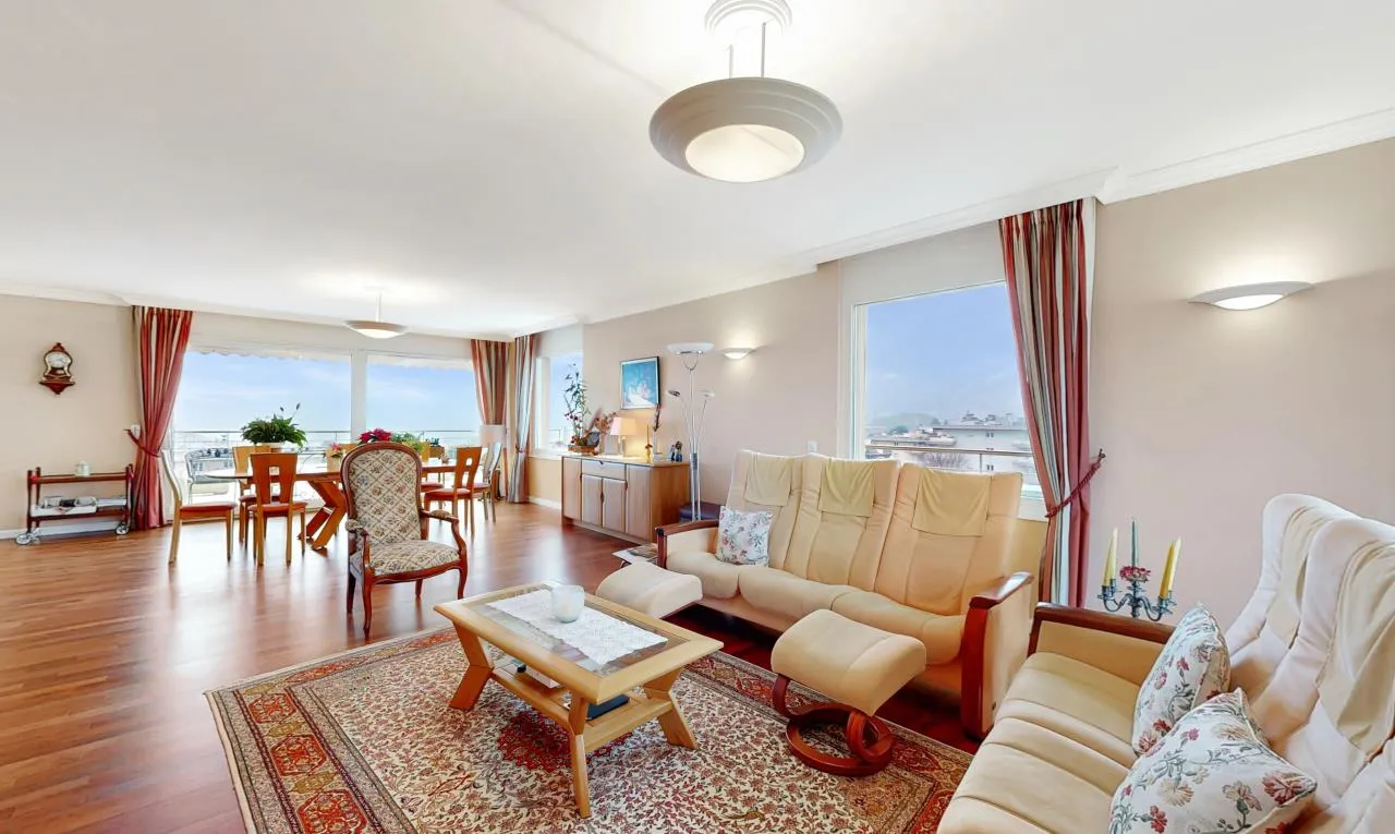 Duplex de prestige avec vue panoramique sur le lac Léman et les Alpes