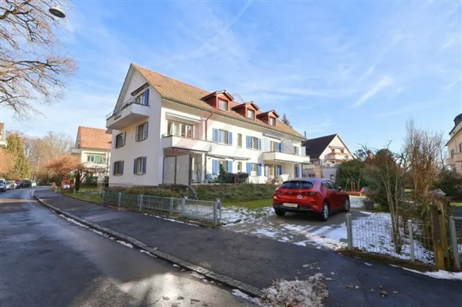 Charmante 3.5-Zimmer-Wohnung mit Balkon in ruhiger Lage von 3004 Bern