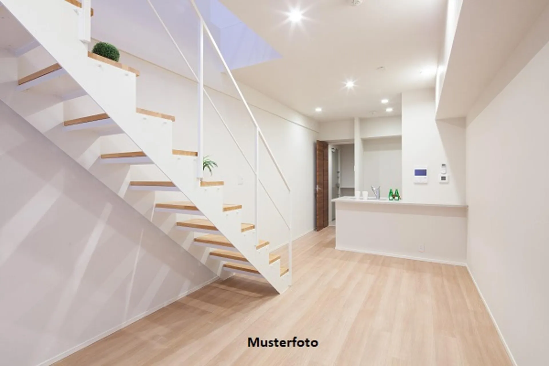 *Attika-Maisonette-Wohnung*