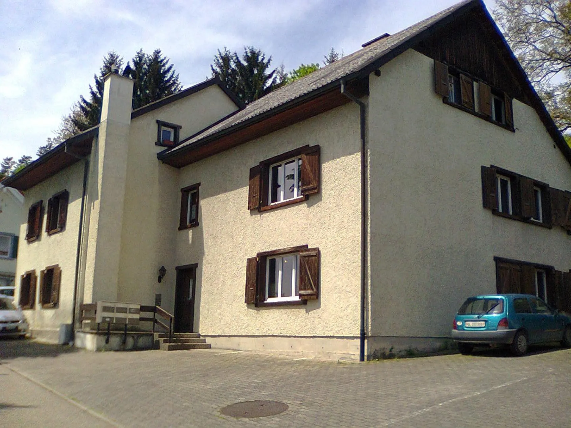 Grosse 1-Zimmer-Wohnung mit Kamin in Zwingen
