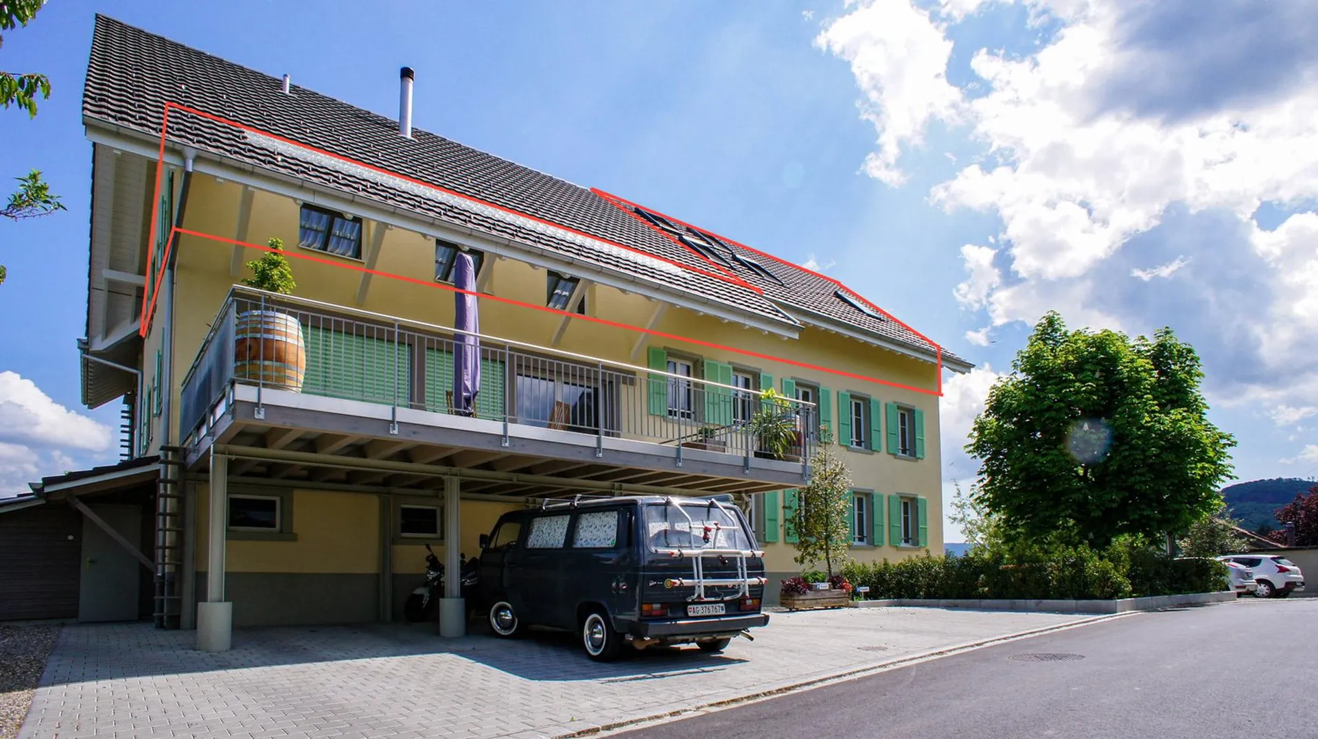 Charmante 5.5-Zimmer-Wohnung in sanierten Bauernhaus