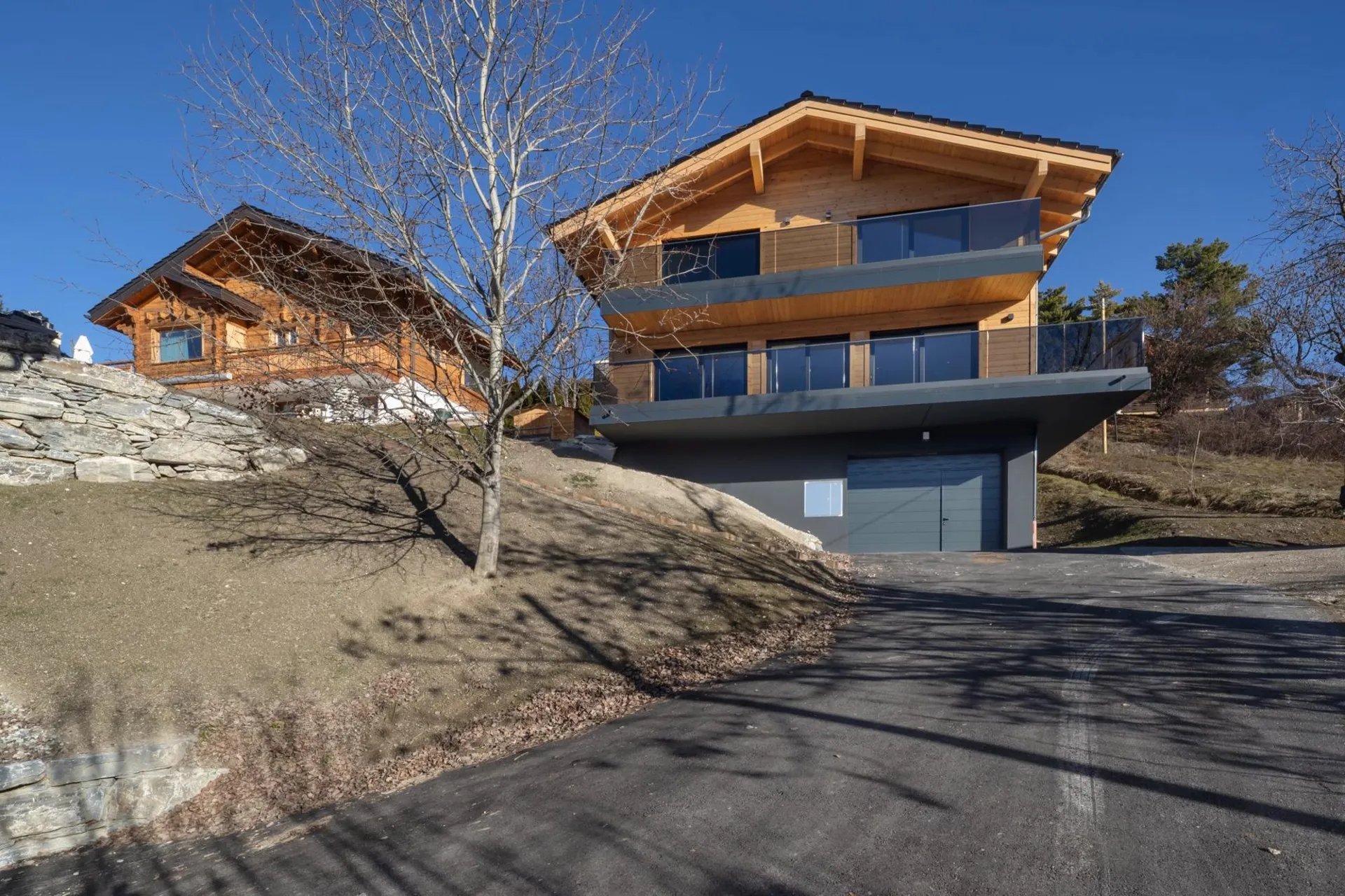 Chalet 5.5 Zimmer in der Nähe von Crans-Montana