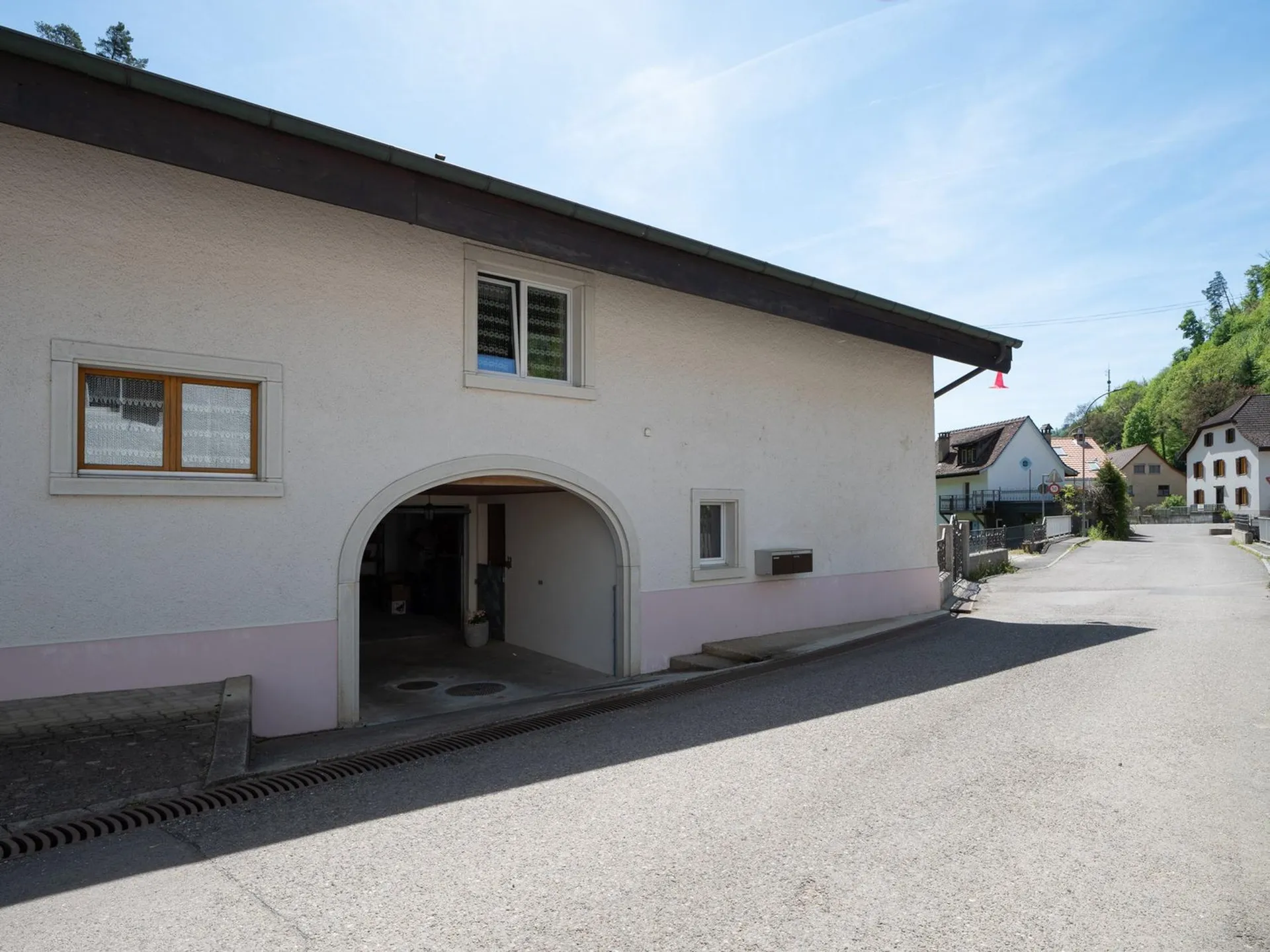 Image 7