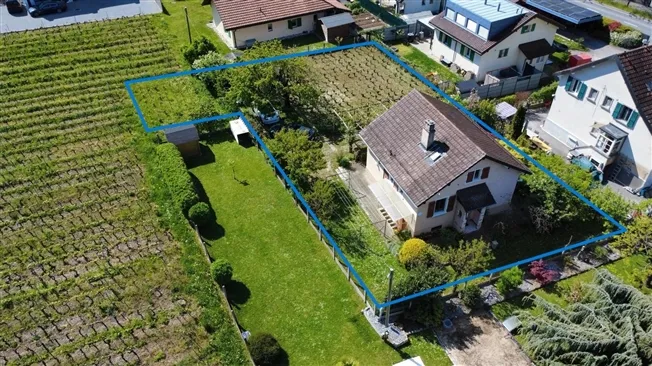 Charmantes Haus in Aigle – Ein kleines Stück Paradies