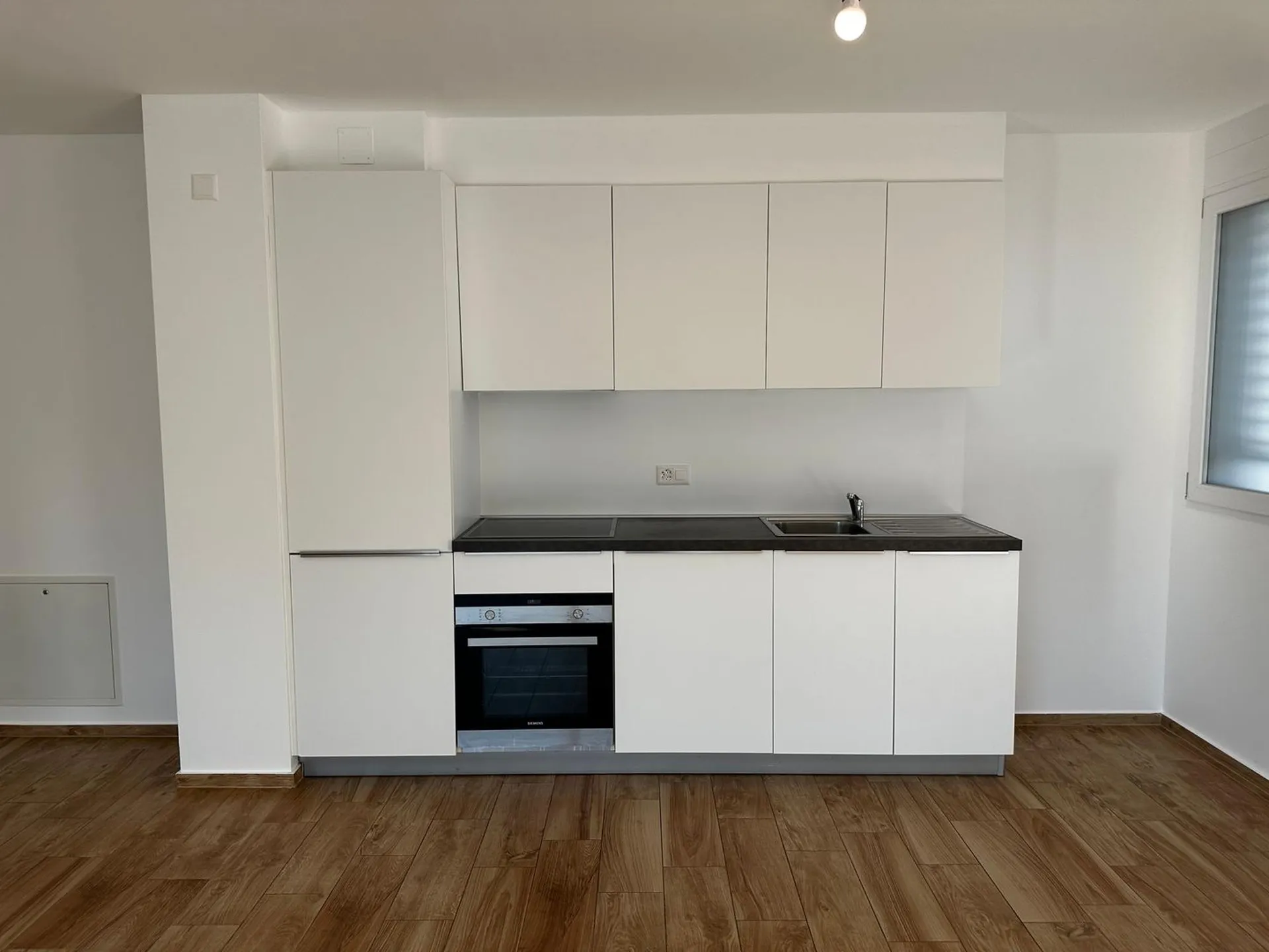 VACALLO – Ampio 3.5 locali con 2 balconi abitabili e 2 bagni, ideale per famiglie (2° piano)