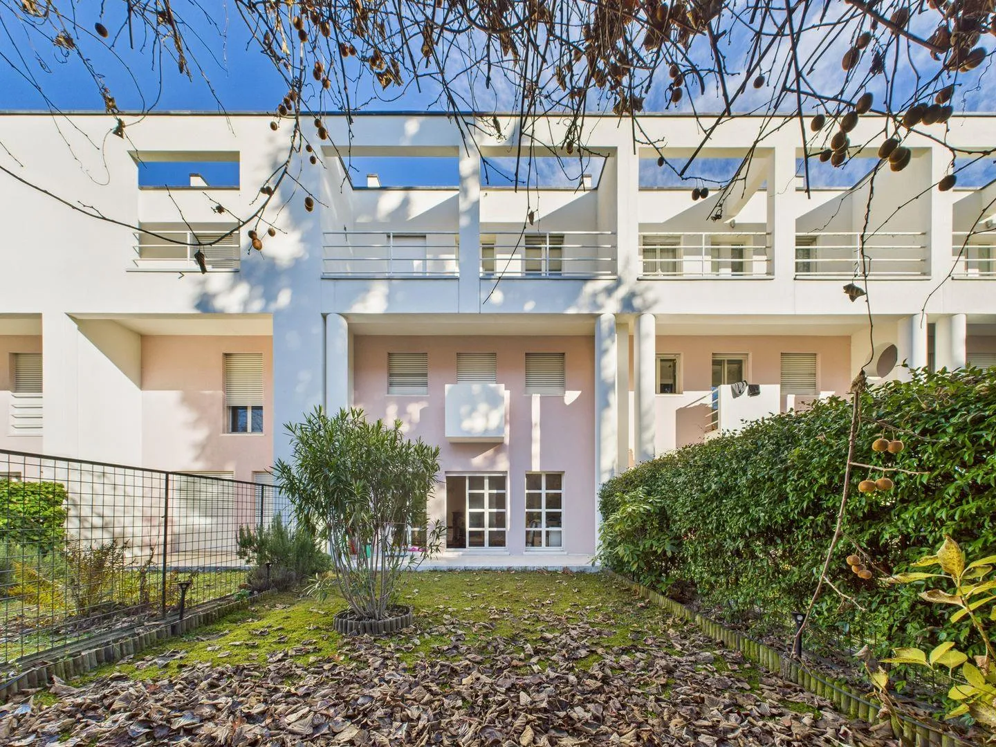 Grosszügiges 7,5-Zimmer-Haus mit privatem Garten nahe dem Zentrum v...
