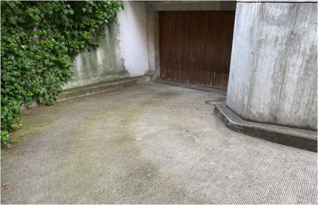 Autoeinstellplätze für Kleinwagen im Kreis 4, Zürich City zu vermieten