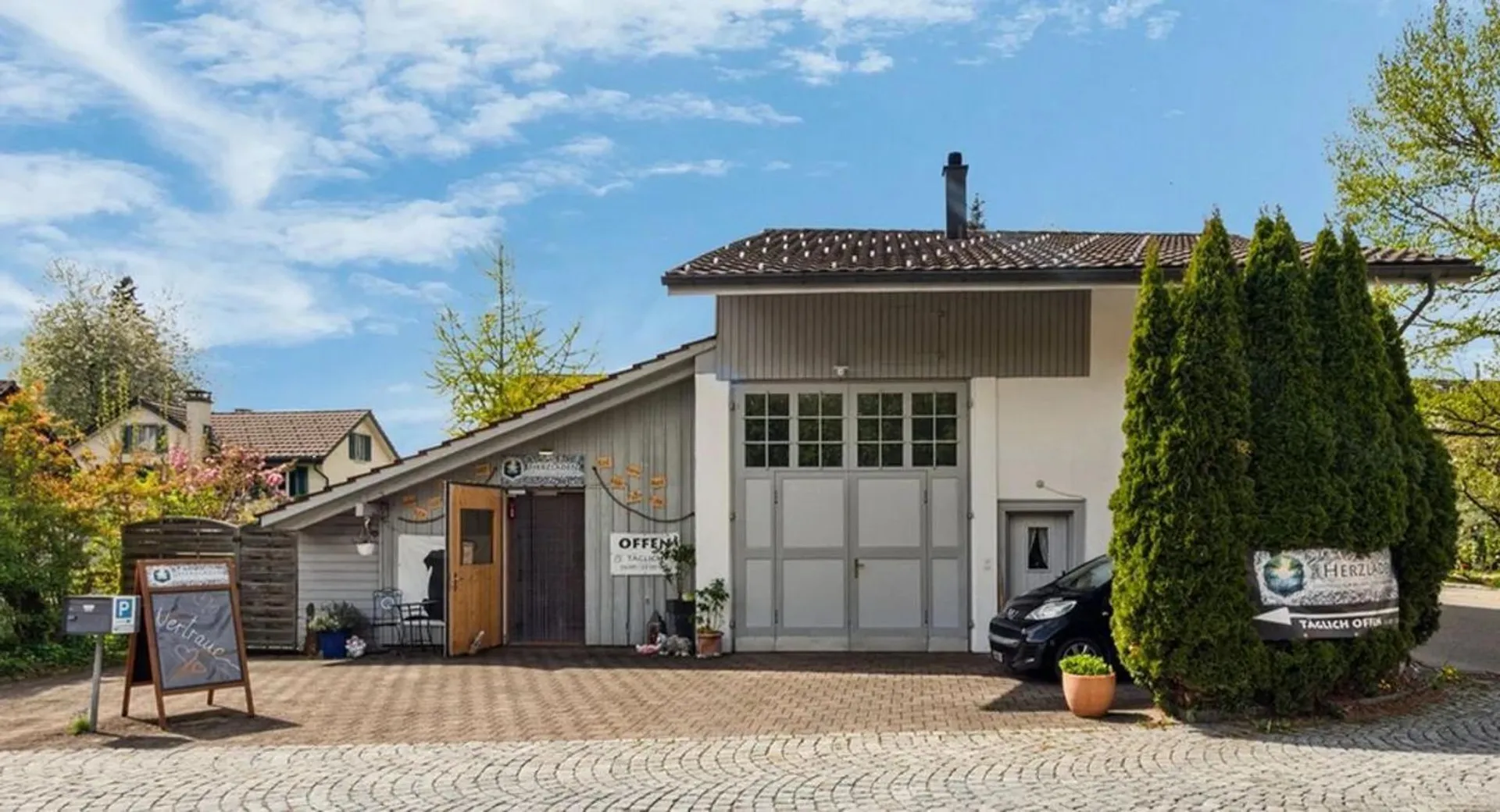 6,5 Zimmer-Haus  mit Gewerberaum (94m2)