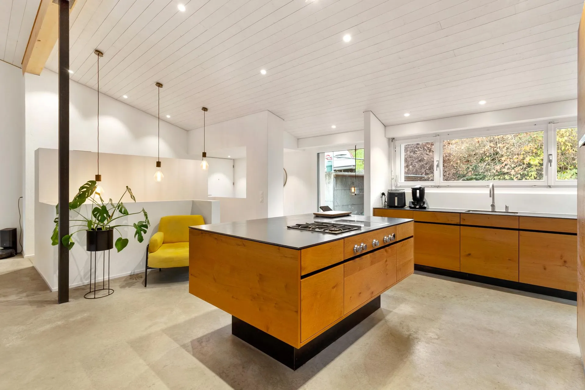 Idylle trifft Eleganz: Exklusives Einfamilienhaus
