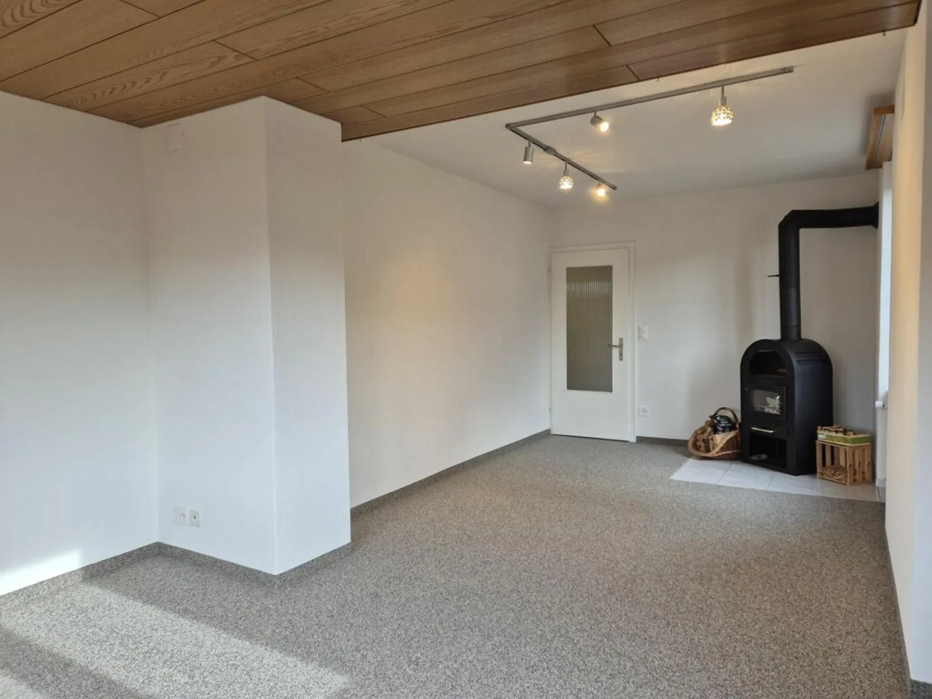 4 Zimmer Wohnung an ruhiger Lage