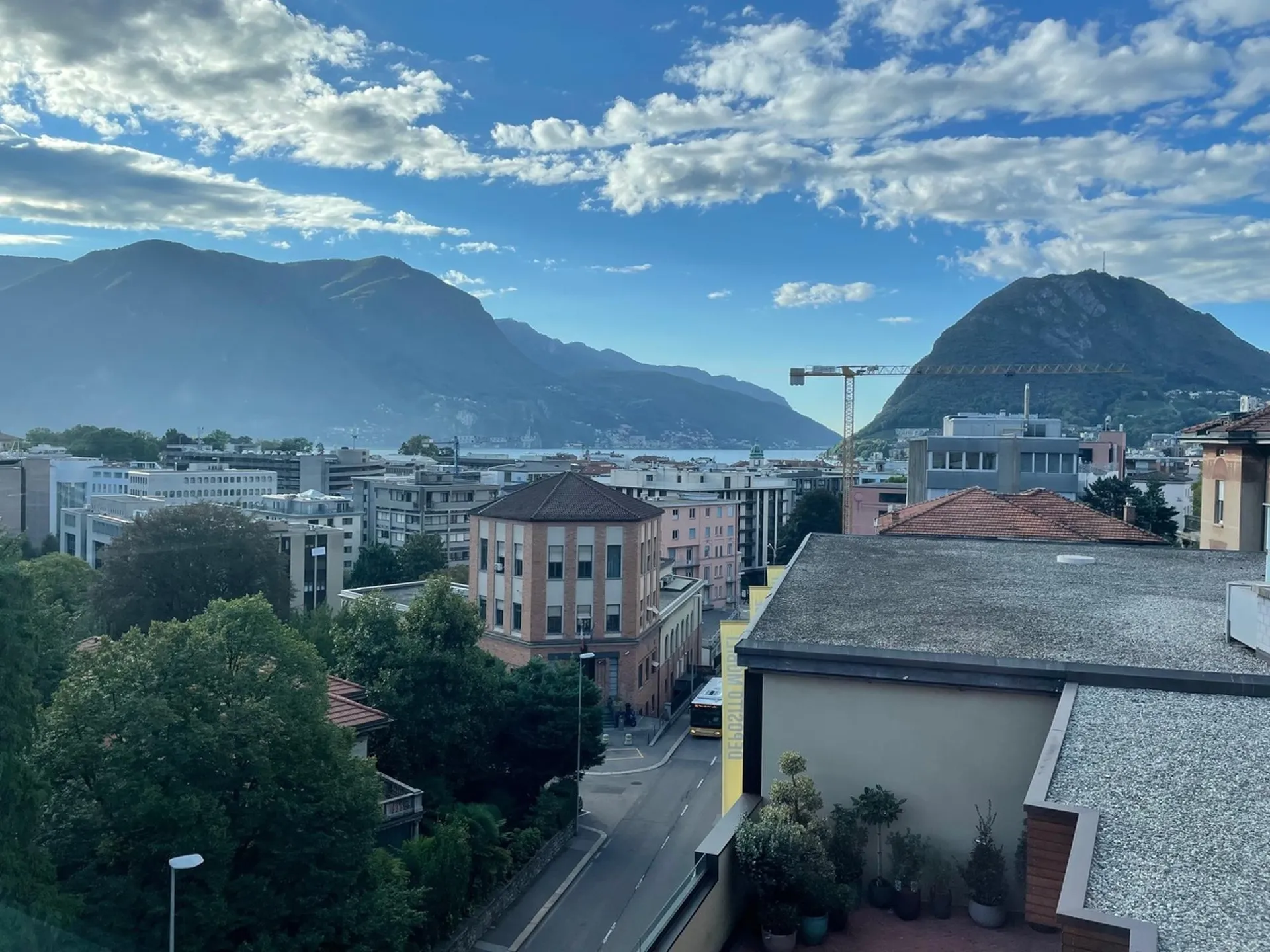 GRANDE E MODERNO 2.5 LOC. CENTRALISSIMO con ARIACONDIZIONATA