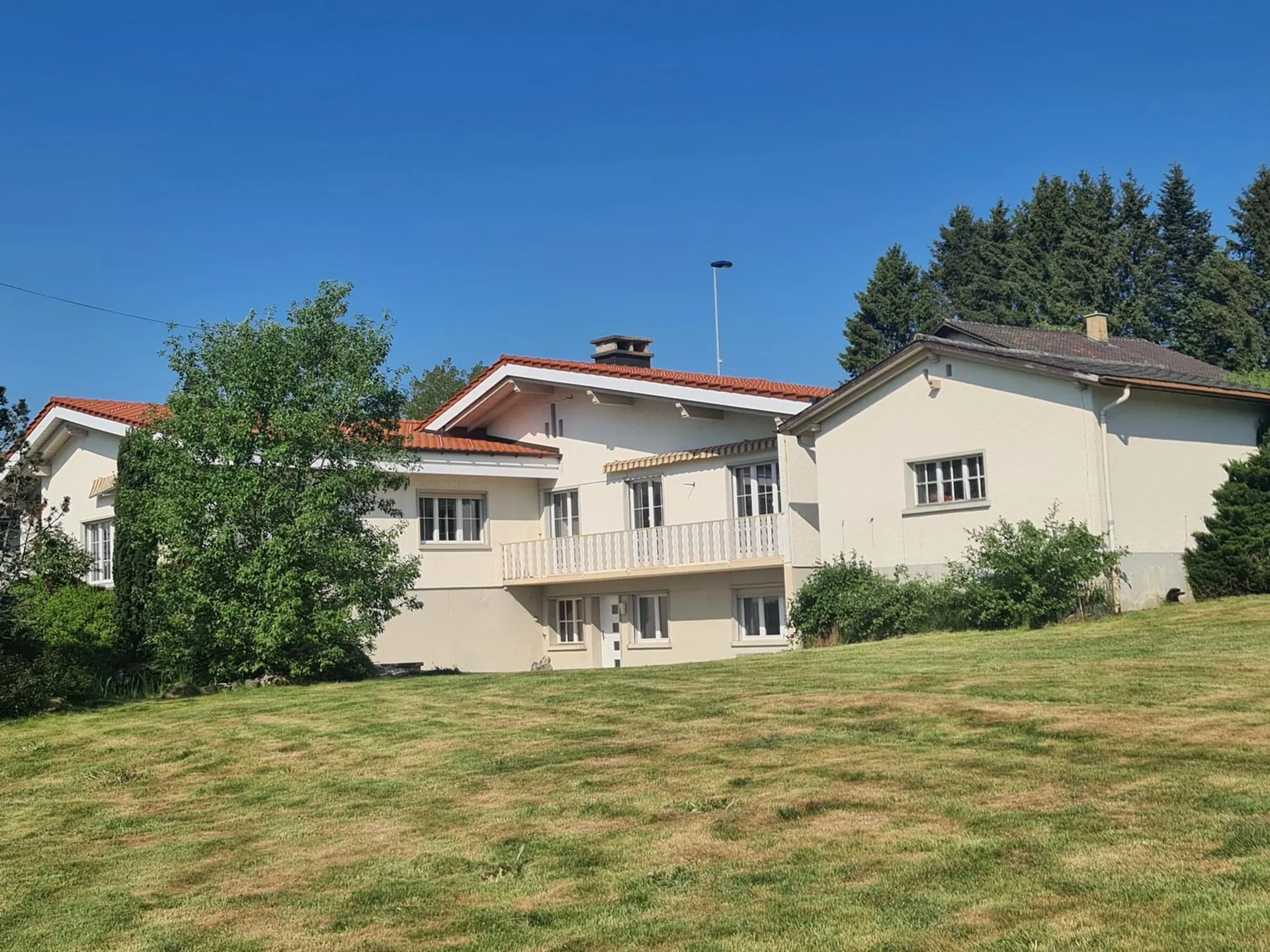 NOUVELLE BAISSE DU PRIX DE VENTE - Magnifique villa de maître de haut standing sur grande parcelle
