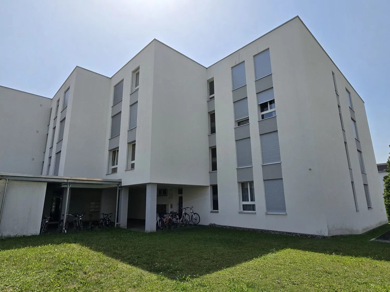 Zentral gelegene Gewerbefläche zu vermieten