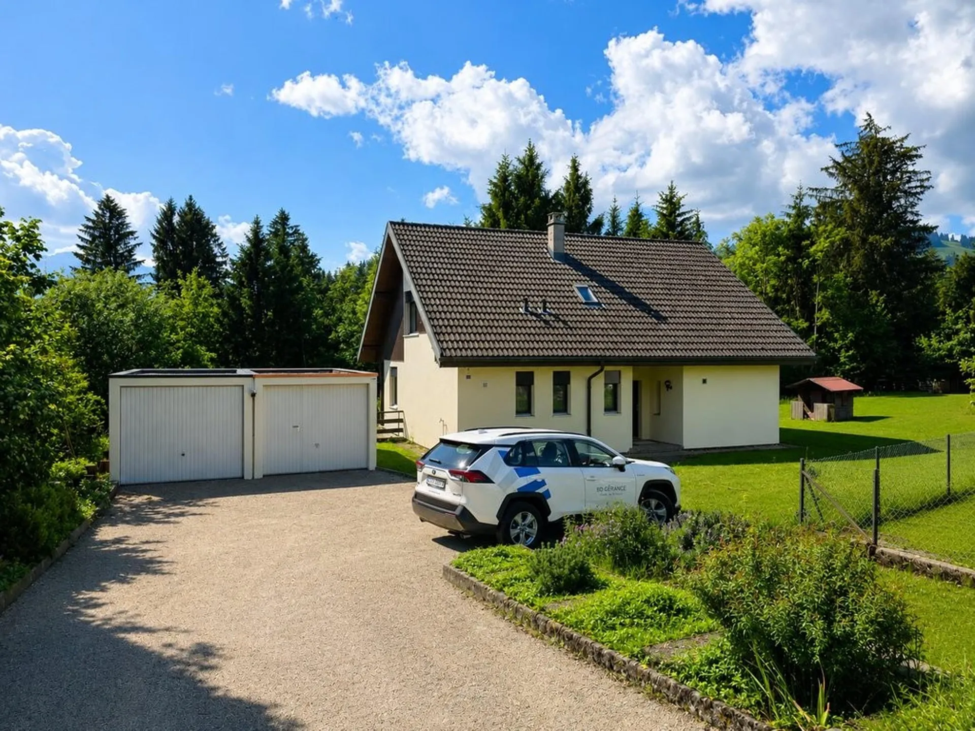 Villa individuelle 4.5 pièces à CHF 3'200.- par mois