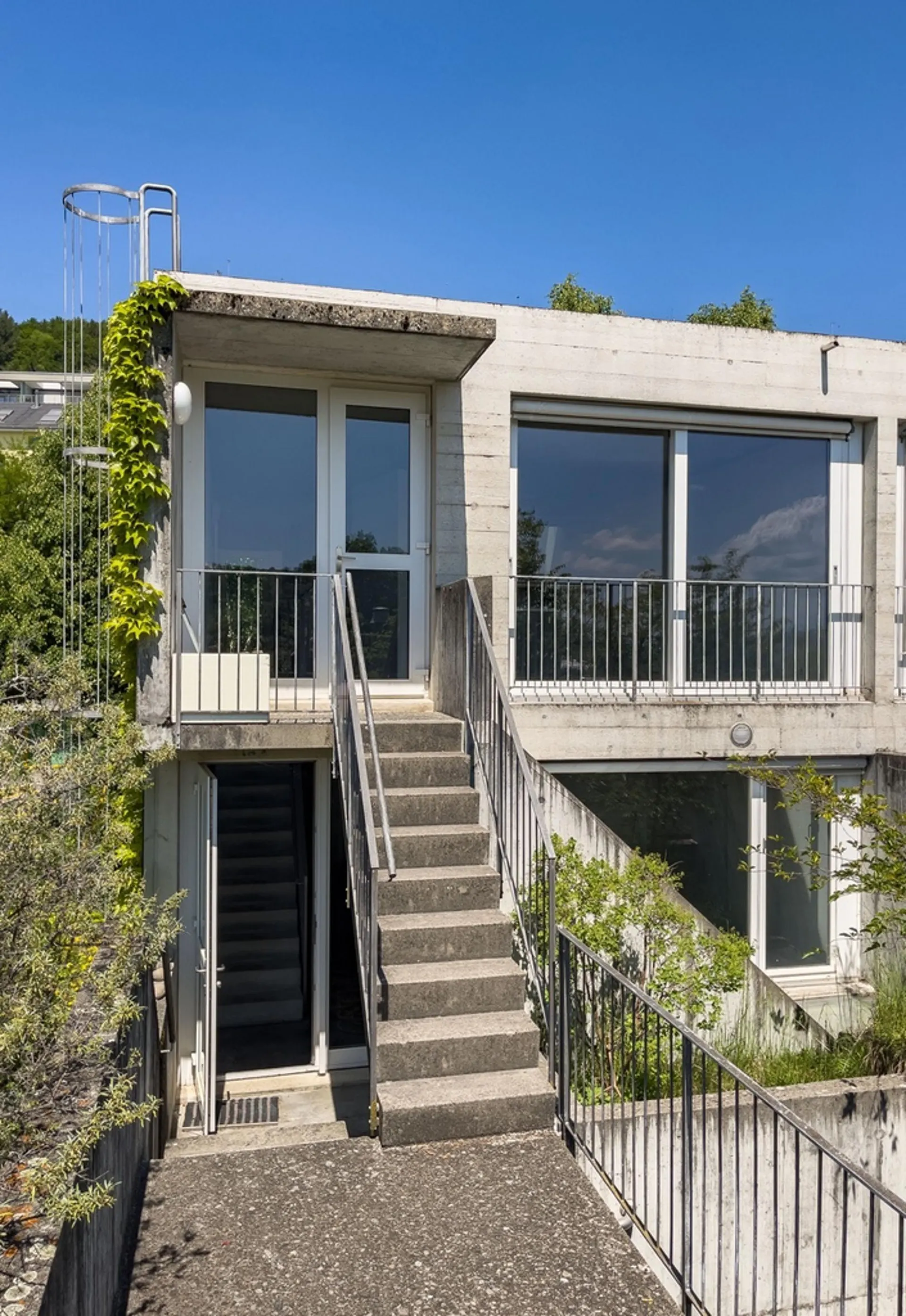 4.5-Zimmer-Terrassenhaus zu vermieten!
