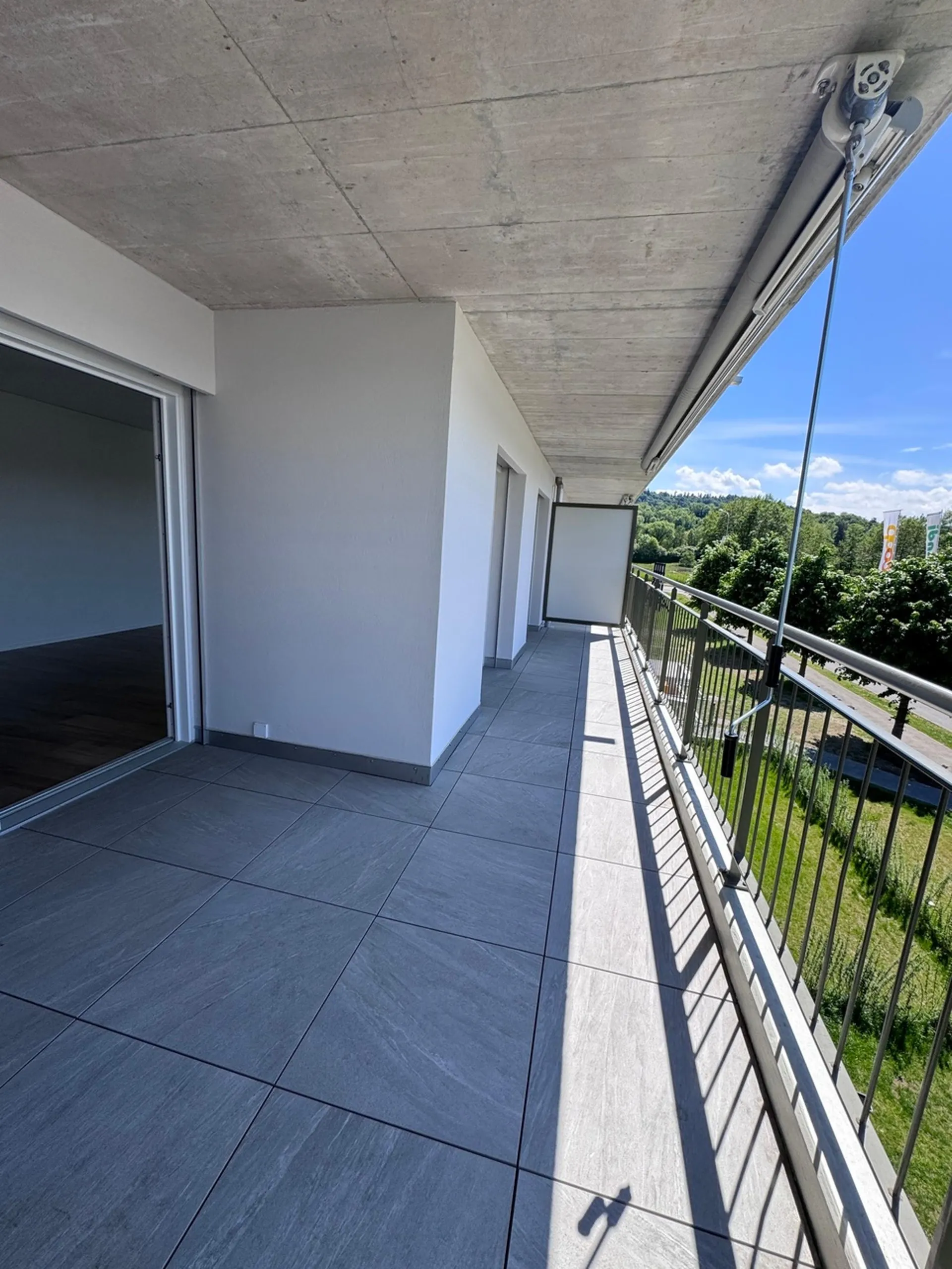 Avenches, à louer, appartement neuf de 3.5 pièces de 82 m2 avec balcon