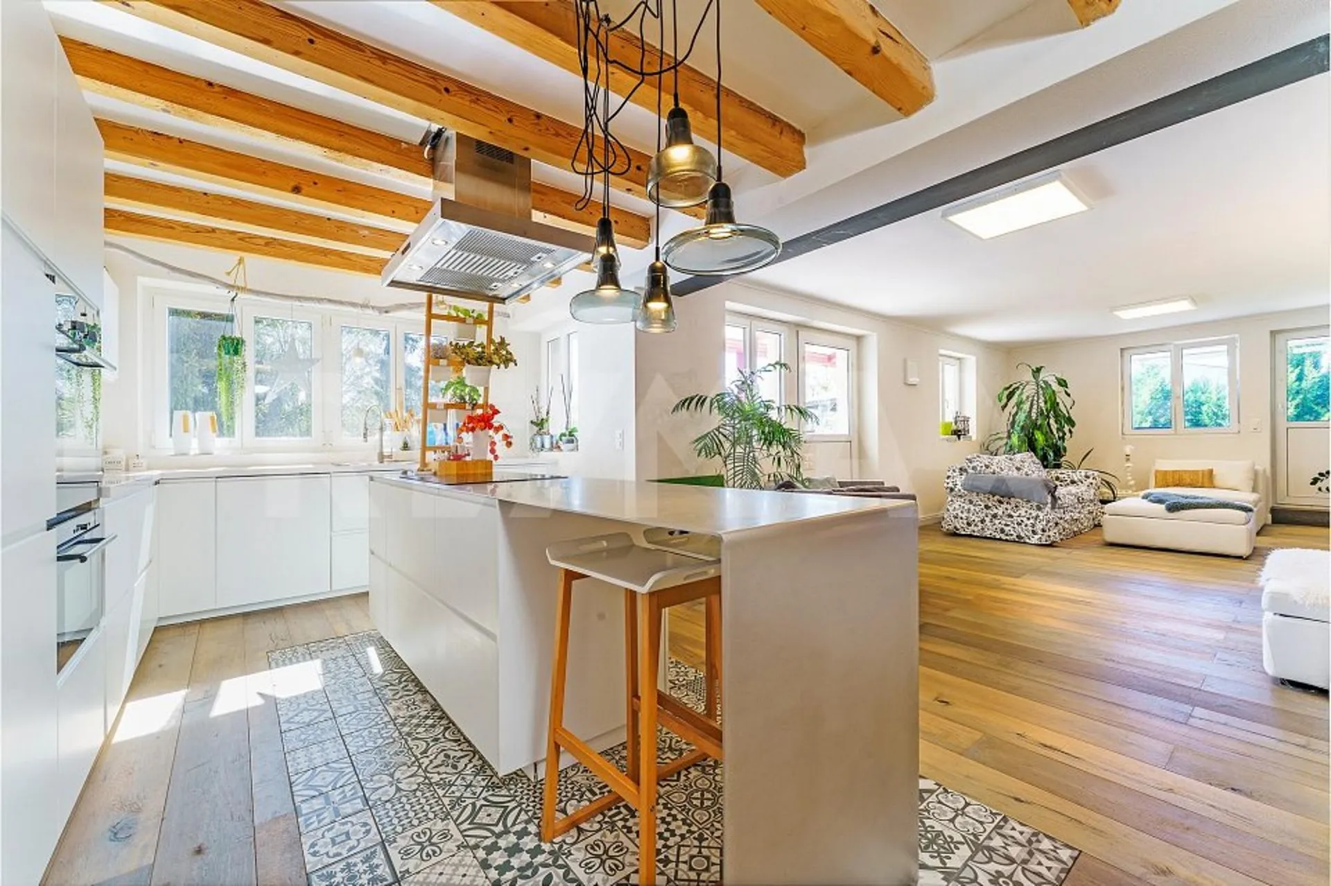 Comme une maison : superbe duplex de 164 m² avec jardin privatif