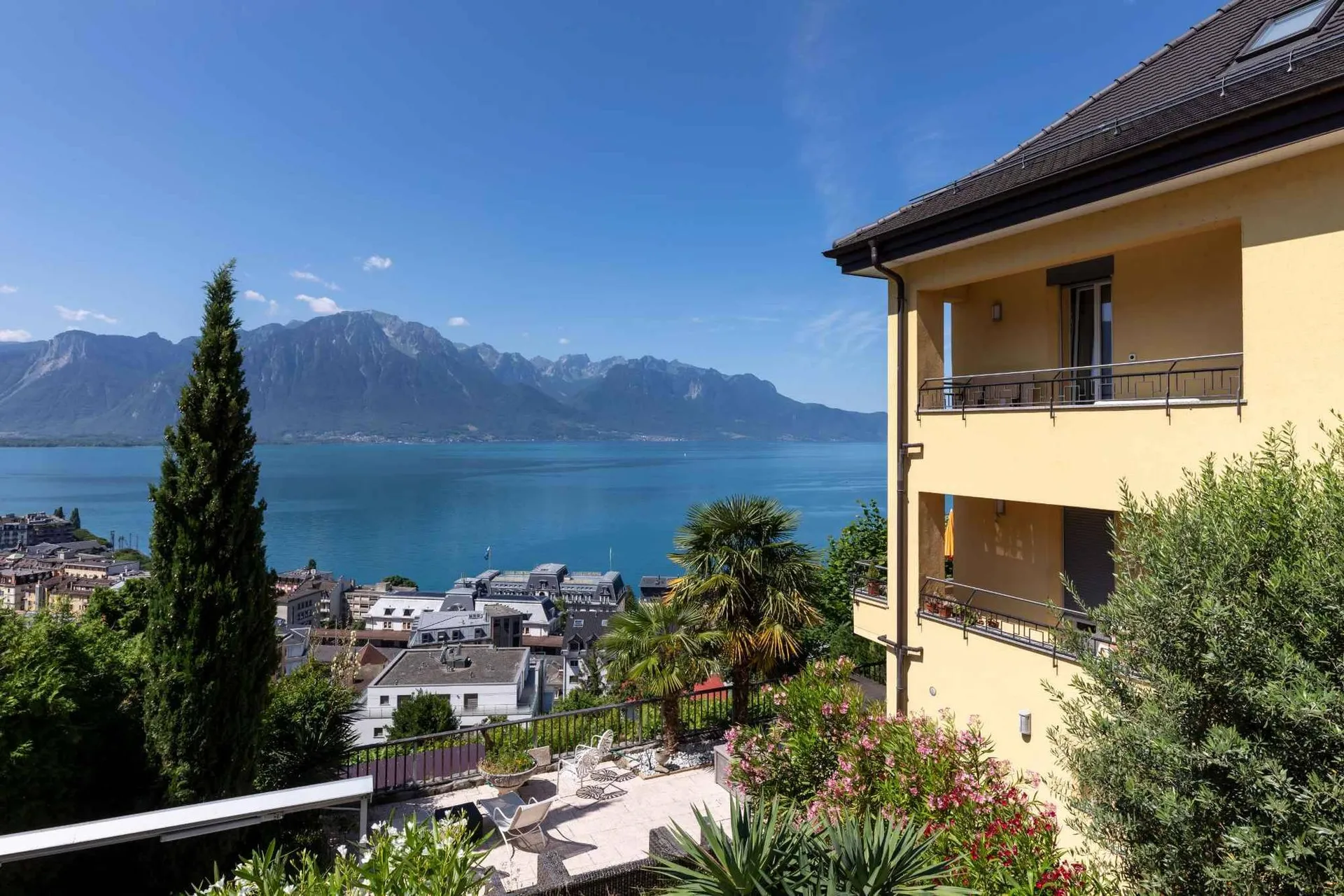 En exclusivité - Charmant 2,5 pièces avec vue panoramique