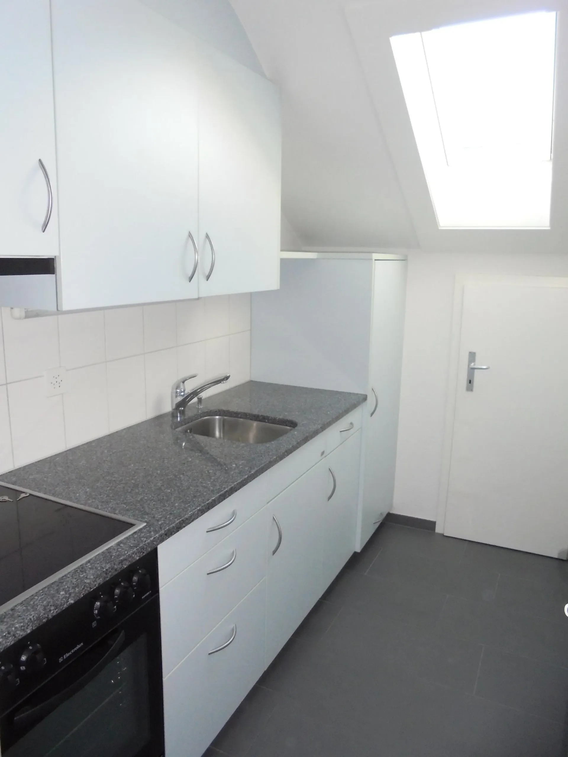 Helle 2-Zimmer-Wohnung mit Balkon in Ostermundigen – ab September 2026