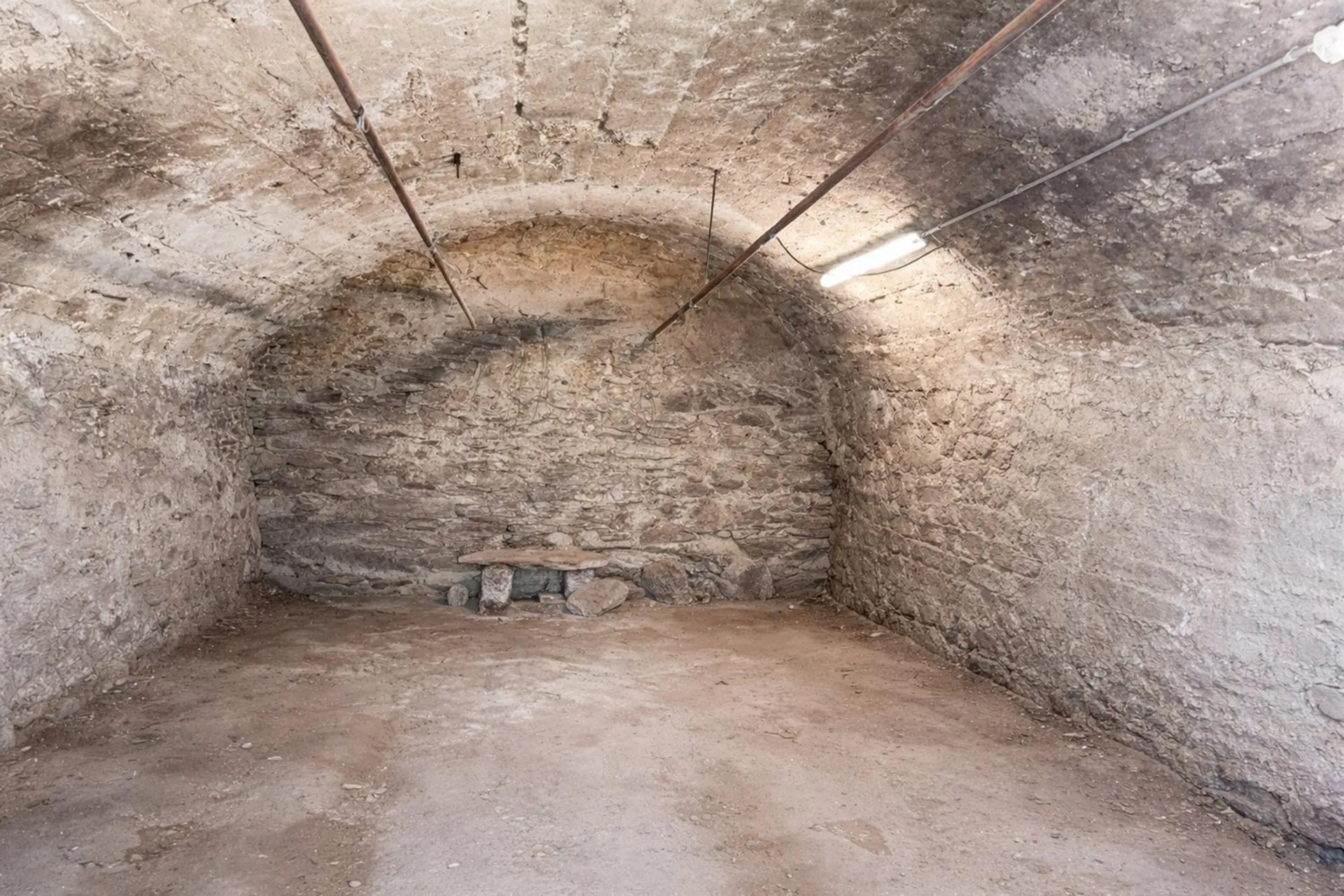 Image 18