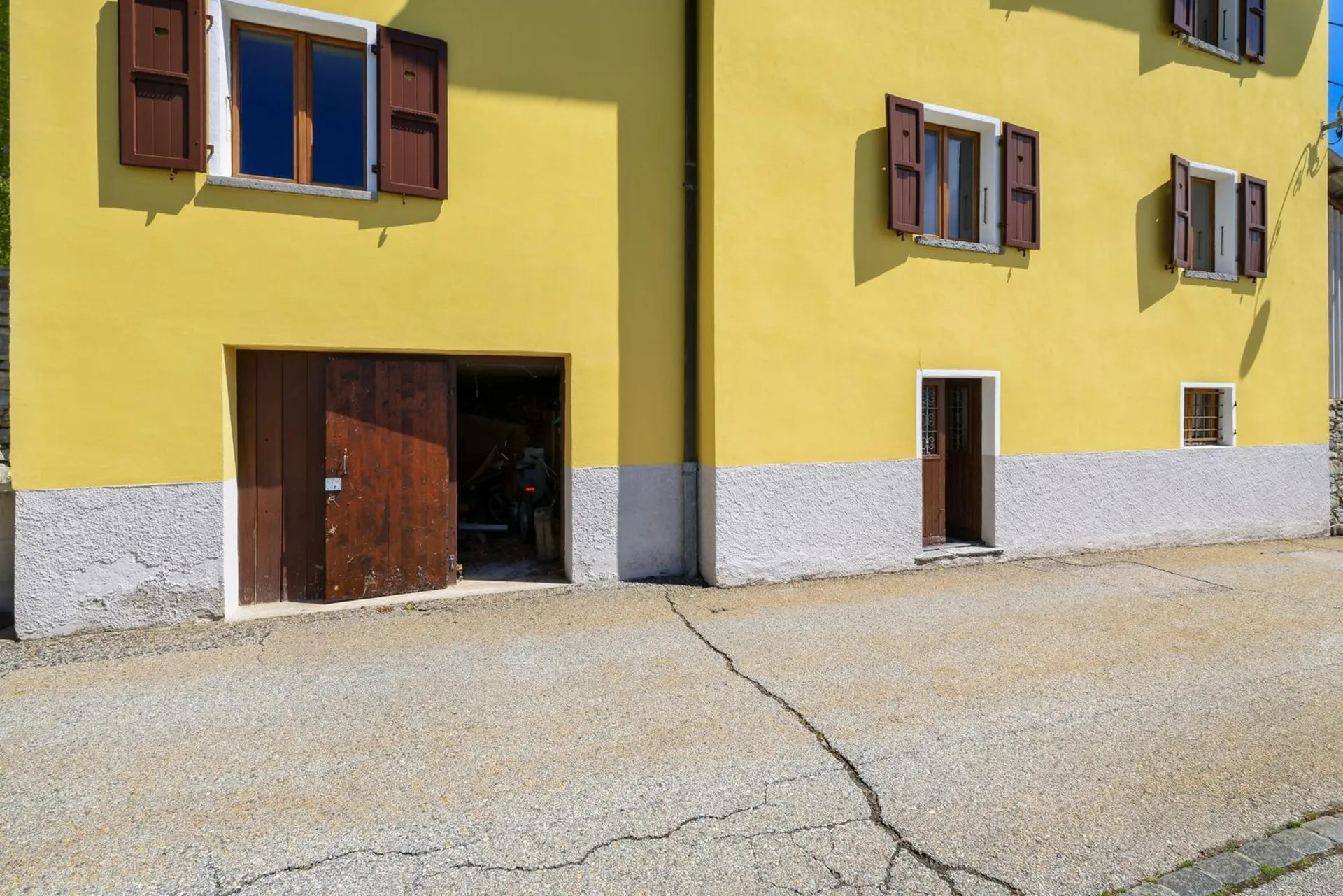 Image 30