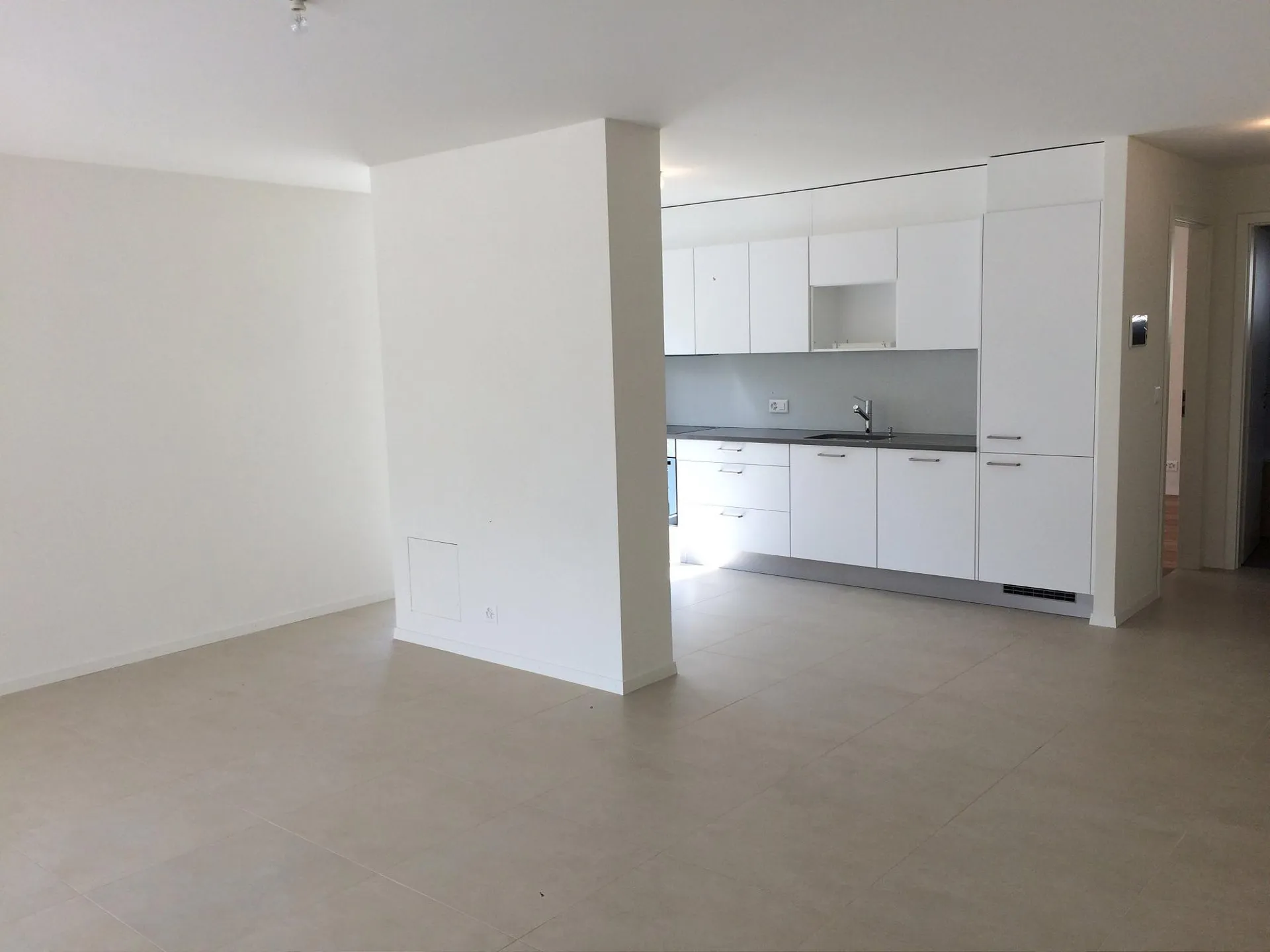 04344 - Appart. 2½ PCES - CHAMP-DE-LUNE 61 - ESTAVAYER-LE-LAC
