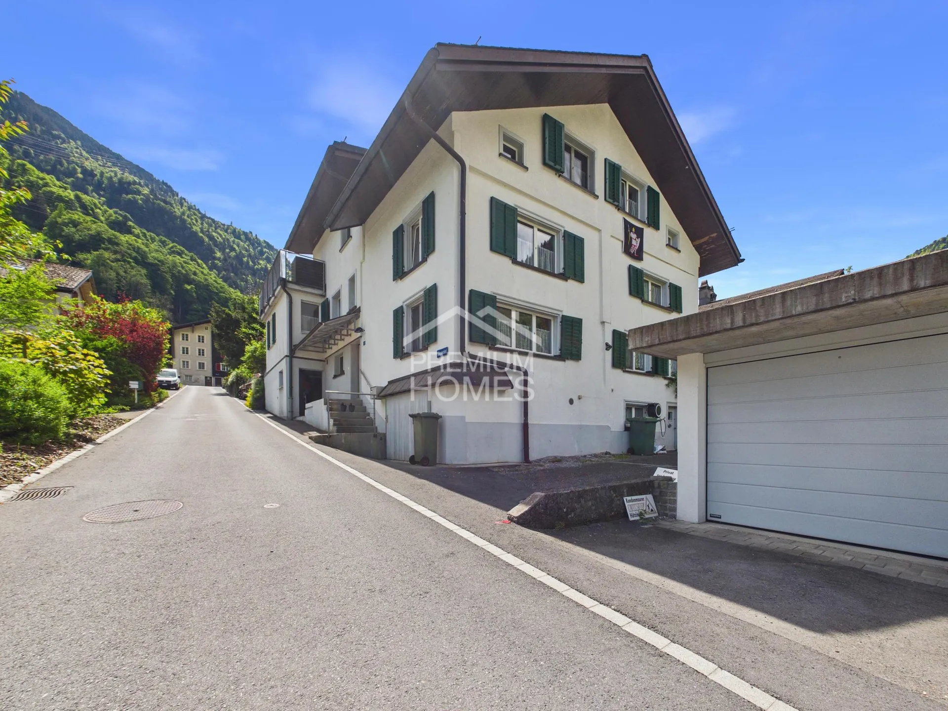 Gemütliche 6-Zimmer Einfamilienhaus an ruhiger Lage in Glarus