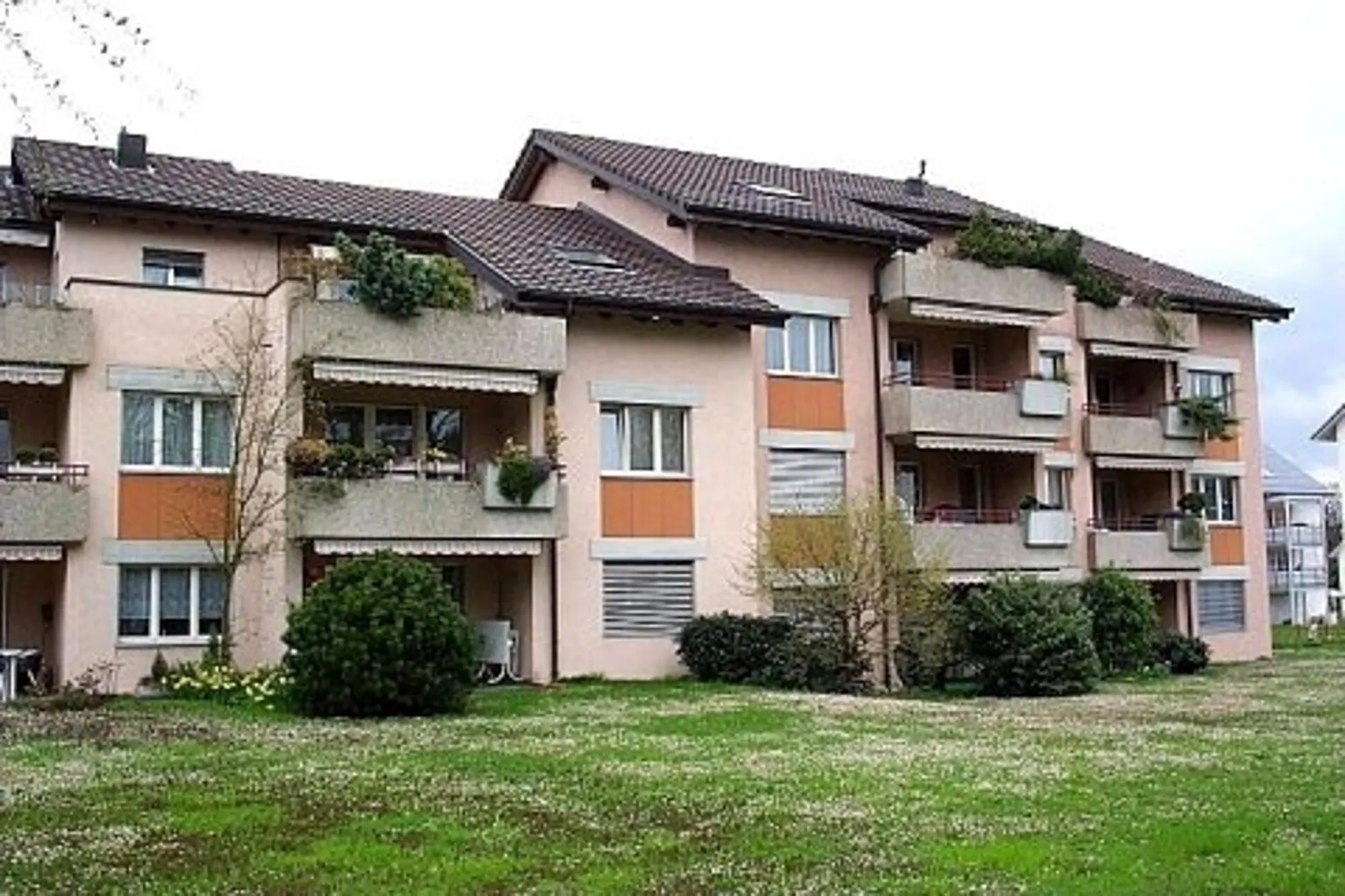 Ihr neues Zuhause wartet: Stilvoll saniert mit idealem Grundriss