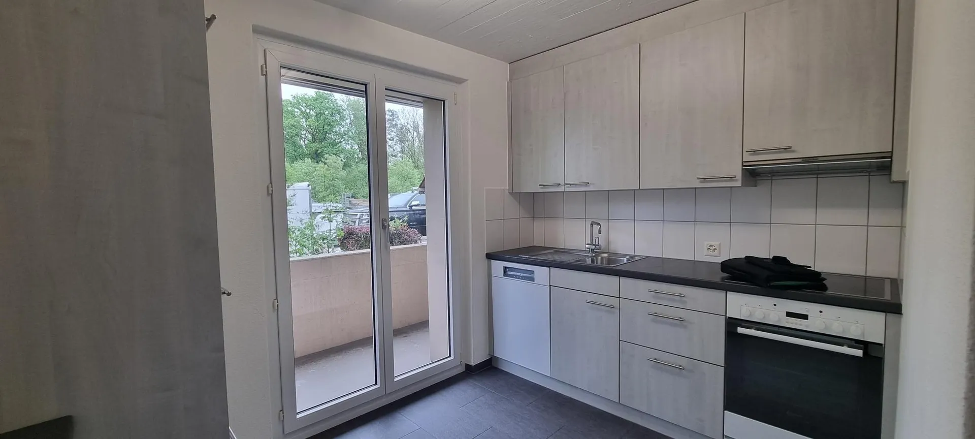 3.0 Zimmerwohnung in Studen BE