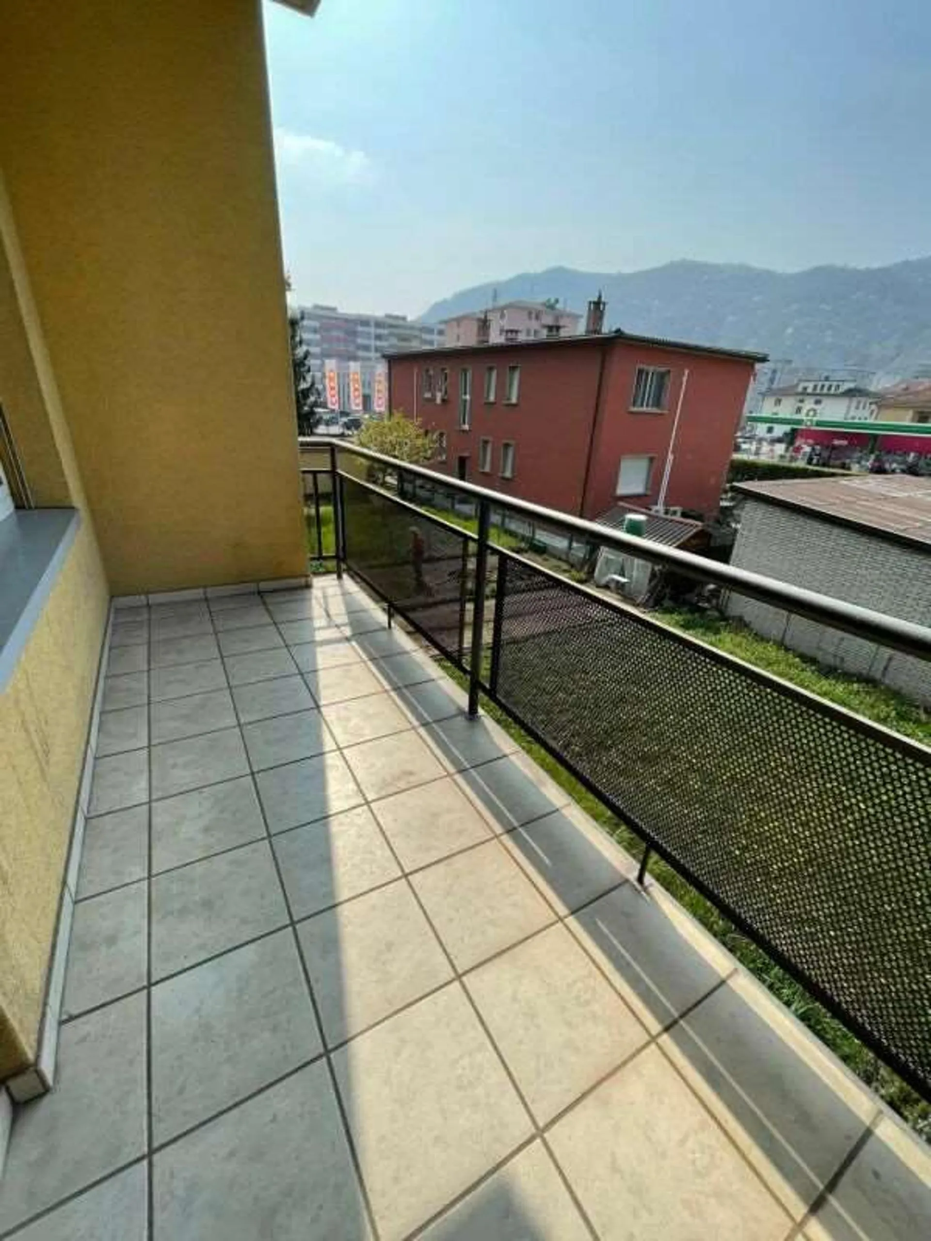bilocale in centro a chiasso secondo piano