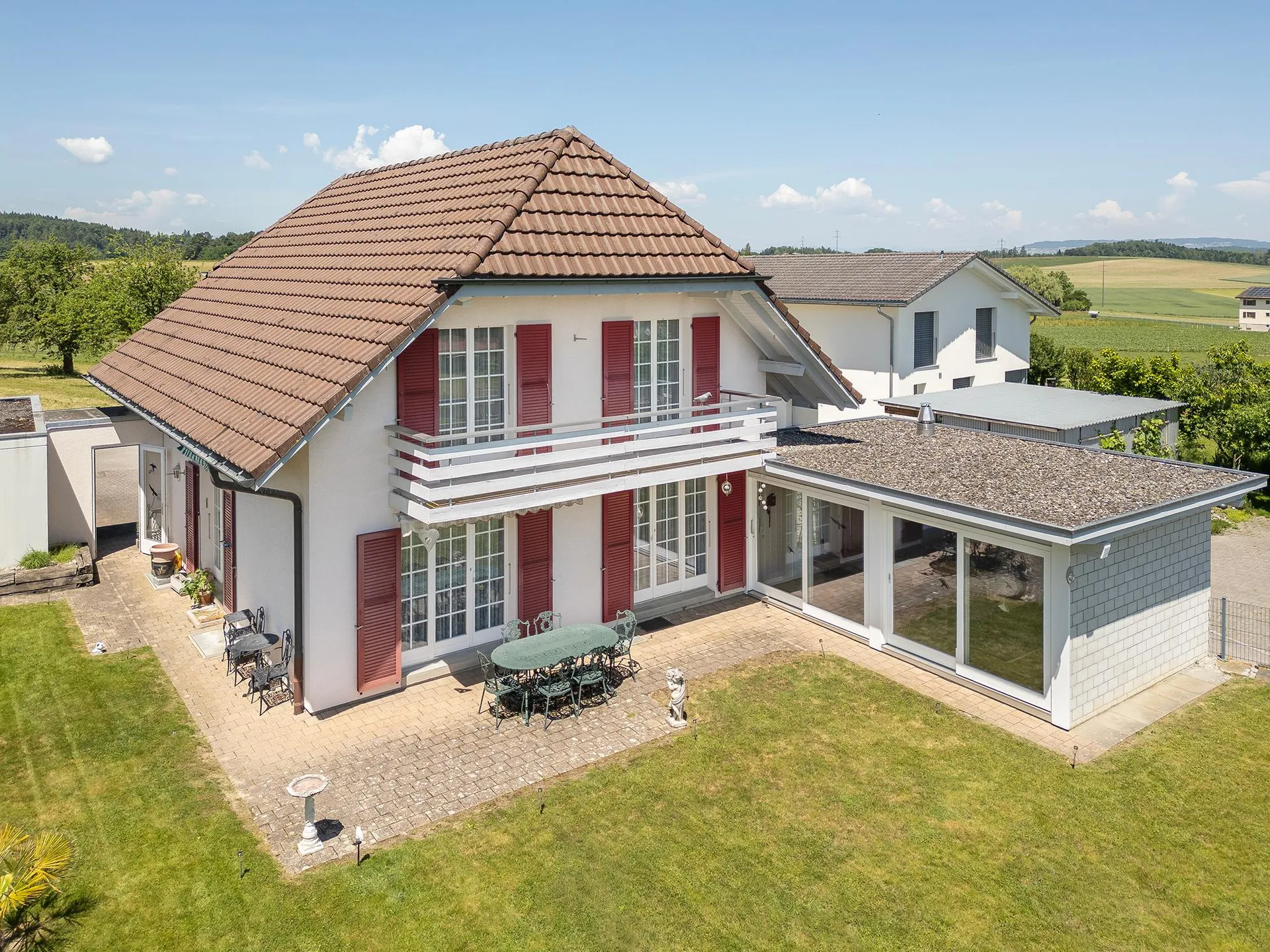 Einfamilienhaus mit Wintergarten...Liebistorf
